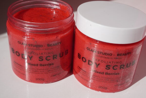 Exfoliating Foaming Body Scrub