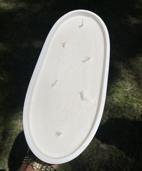 Big Oval ceramic candle